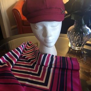 Bundle of hat and scarf